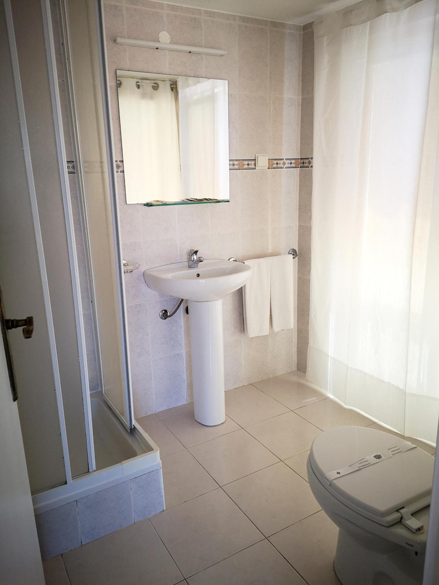 The Bulldog Inn - Duna Parque Resorts & Hotels Vila Nova de Milfontes Room photo